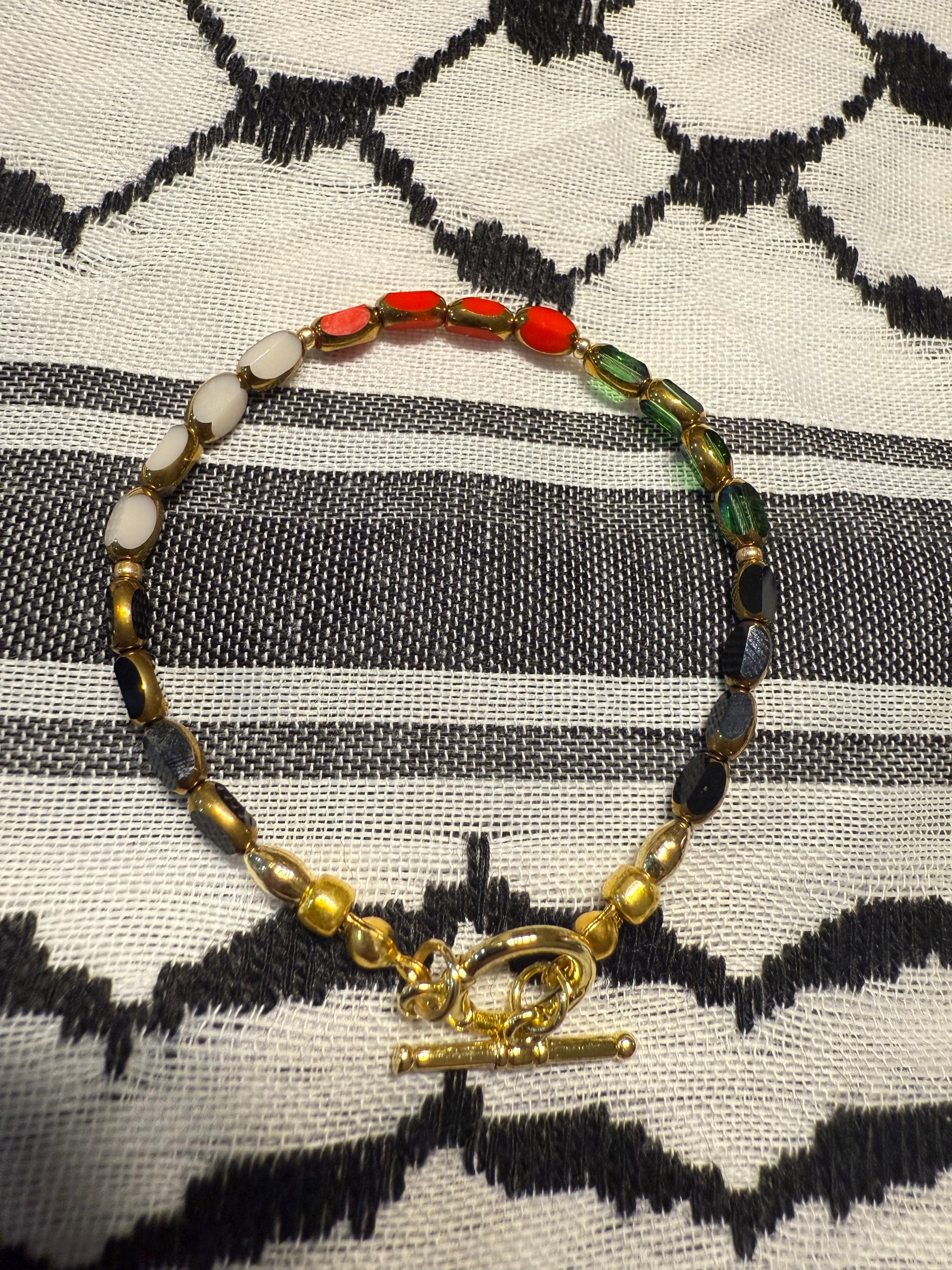 Palestine Glass Oval Crystal