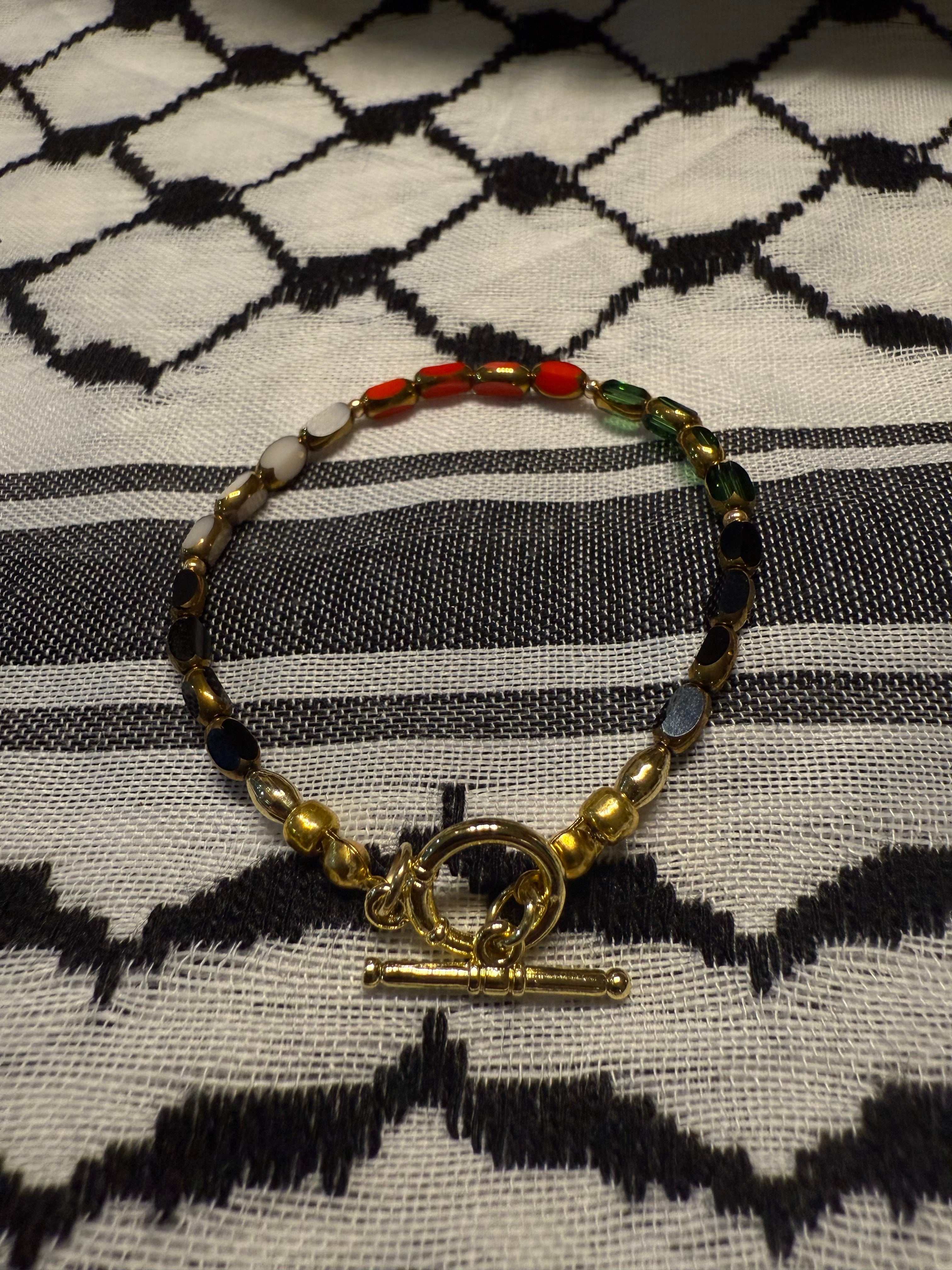 Palestine Glass Oval Crystal