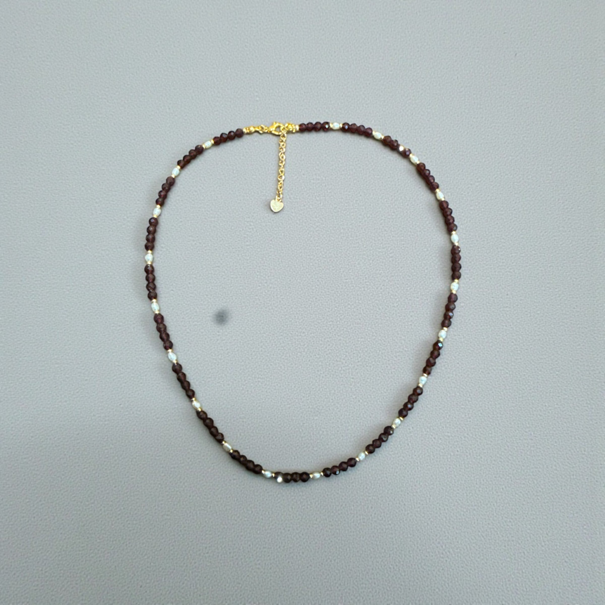 Radiant Elegance: Garnet and Freshwater Pearl Jewelry Set