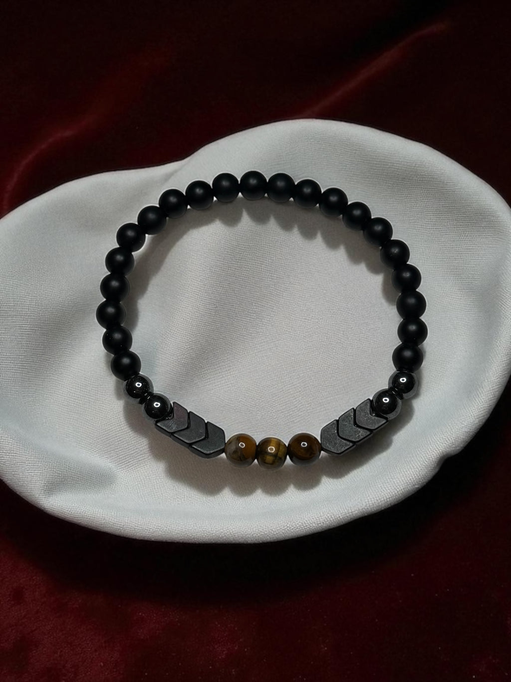 Onyx and Arrows