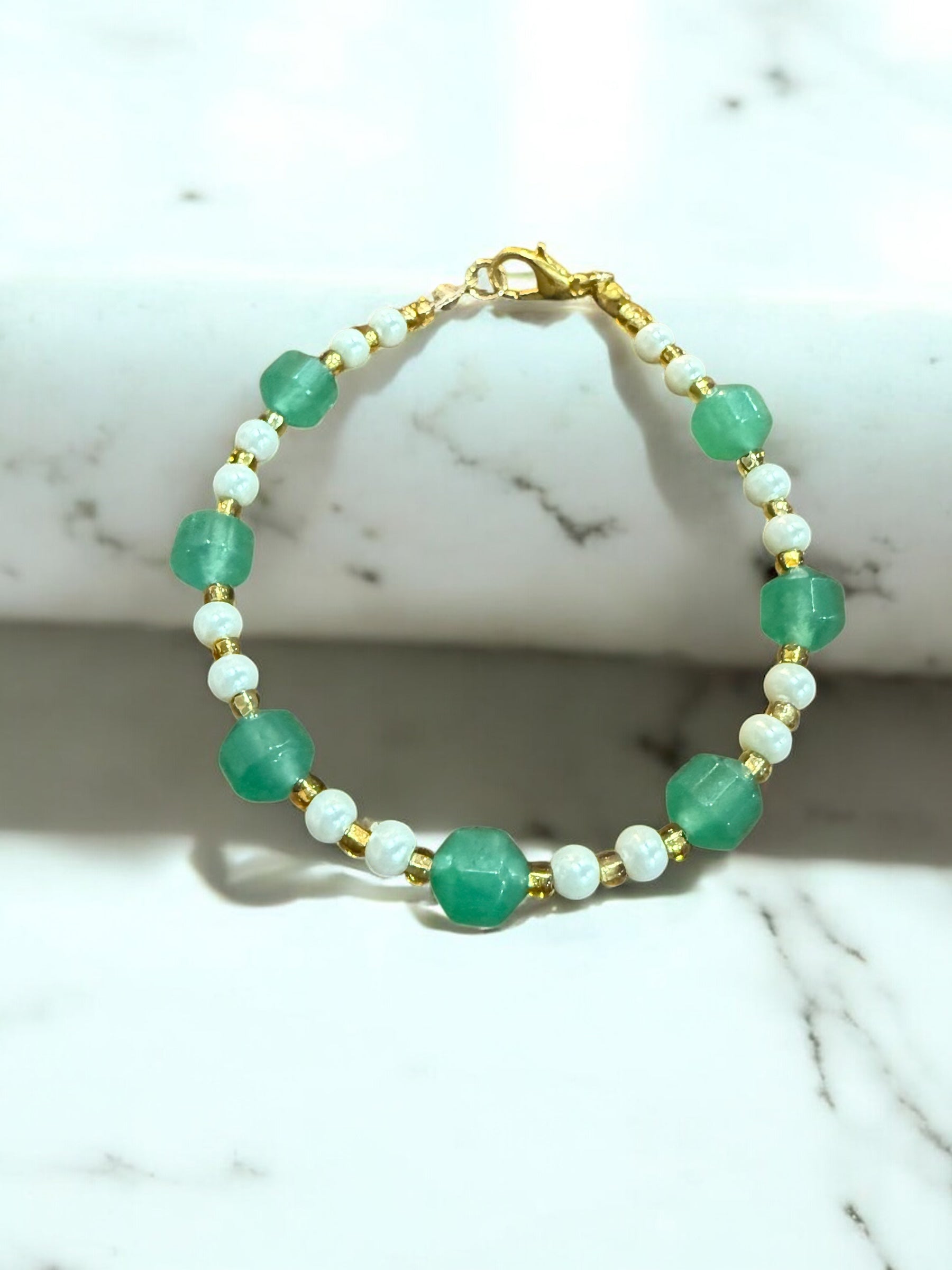 Pearls and Stones Bracelet - Simple Design with Green Aventurine and Pearls on Gold-Tone Wire