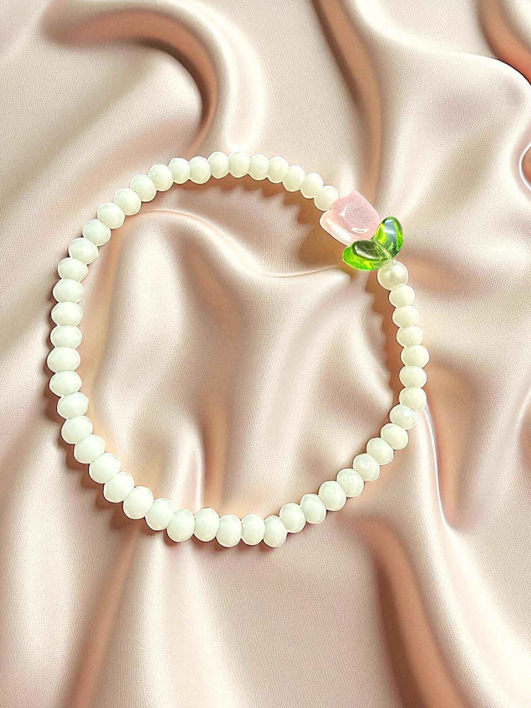 Crystal Flower Bracelet: Faceted Glass Beads, Playful Charm