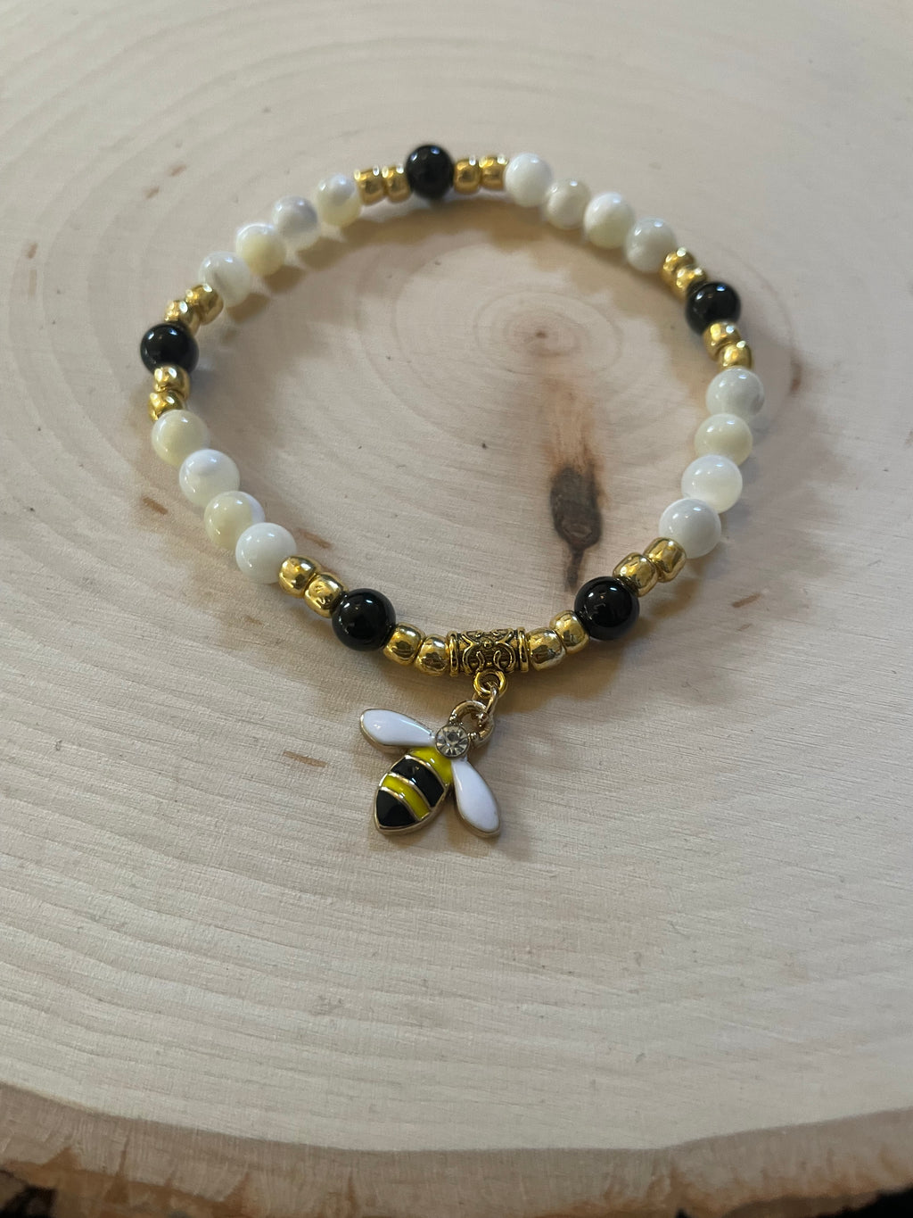 Subtle Sweet Bee